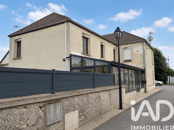 Maison à vendre 8 pièces 230 m² Cerneux