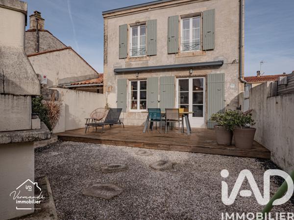 Maison à vendre 5 pièces 130 m² Surgères