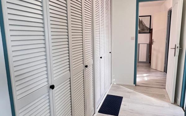 Maison à vendre    5 pièces • 151 m2 Rostrenen