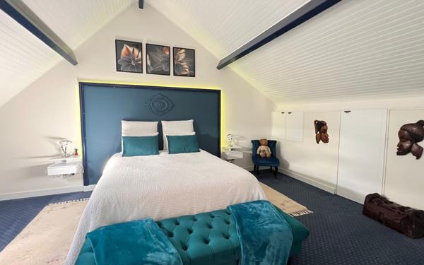 Maison à vendre    5 pièces • 151 m2 Rostrenen