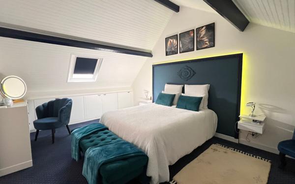 Maison à vendre    5 pièces • 151 m2 Rostrenen