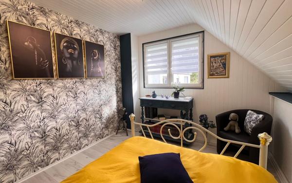 Maison à vendre    5 pièces • 151 m2 Rostrenen