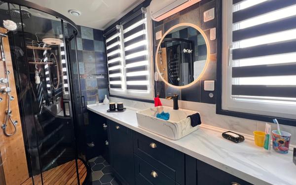 Maison à vendre    5 pièces • 151 m2 Rostrenen