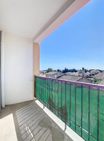 Appartement de type 4 avec cave privative dans une résidence fermée