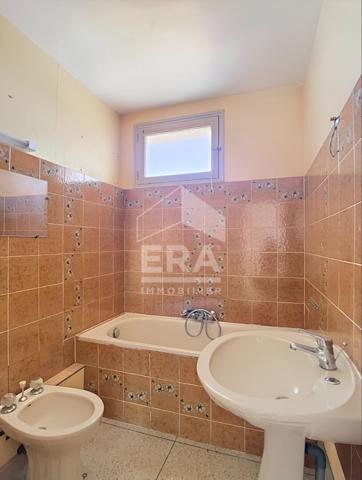 Appartement de type 4 avec cave privative dans une résidence fermée