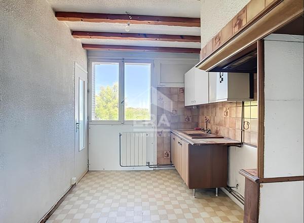 Appartement de type 4 avec cave privative dans une résidence fermée
