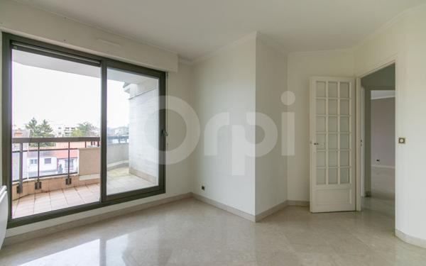 Appartement à vendre    4 pièces • 90,70 m2 Le Perreux-sur-Marne