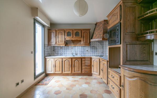 Appartement à vendre    4 pièces • 90,70 m2 Le Perreux-sur-Marne