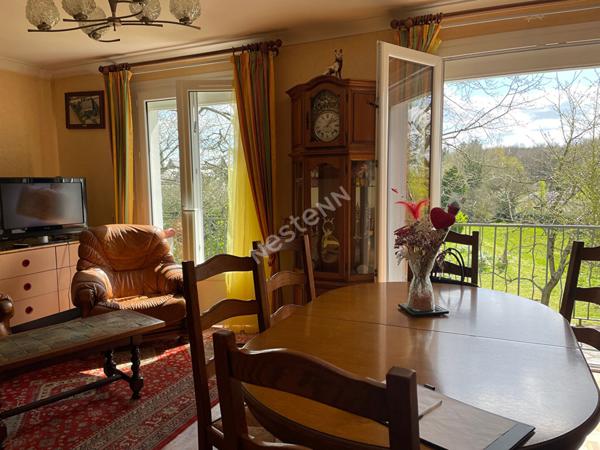 Maison de 8 pieces a Taupont (56800)