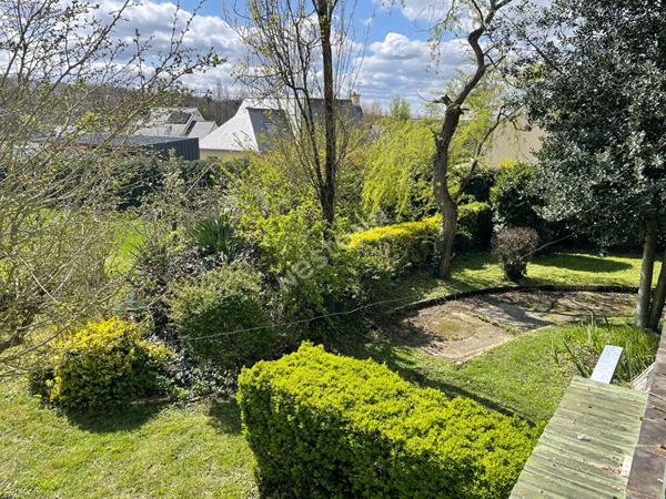 Maison de 8 pieces a Taupont (56800)