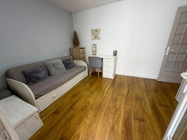 Maison à vendre 4 pièces VIAS
