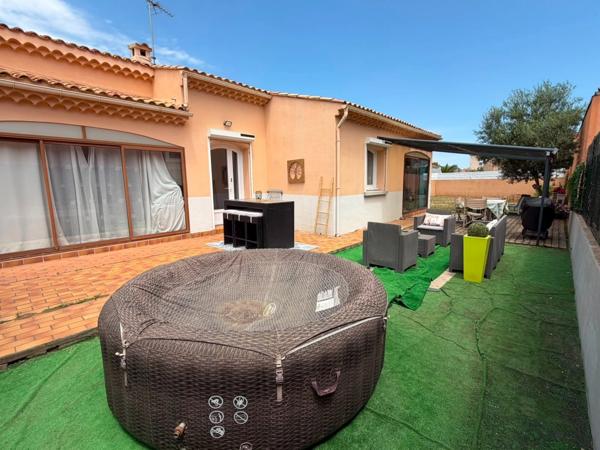 Maison à vendre 4 pièces VIAS