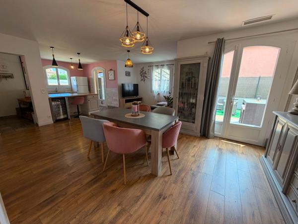 Maison à vendre 4 pièces VIAS