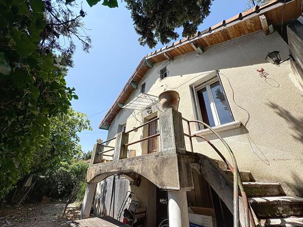 Maison à ORANGE d'environ 76m²