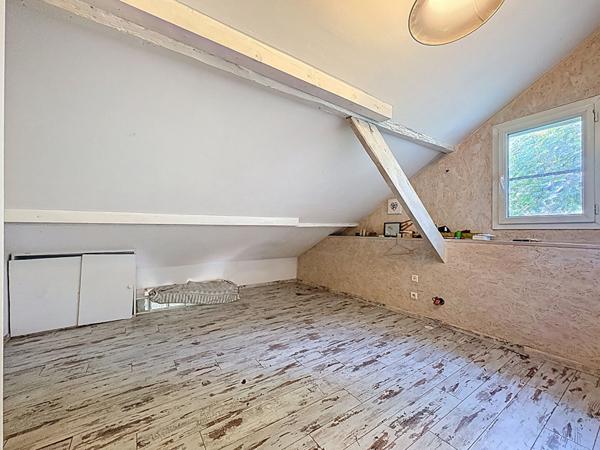 Maison à ORANGE d'environ 76m²