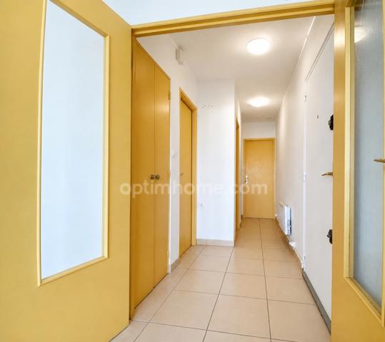 Appartement 2 pièces 53m2 avec loggia et parking à BALARUC LES BAINS (34)