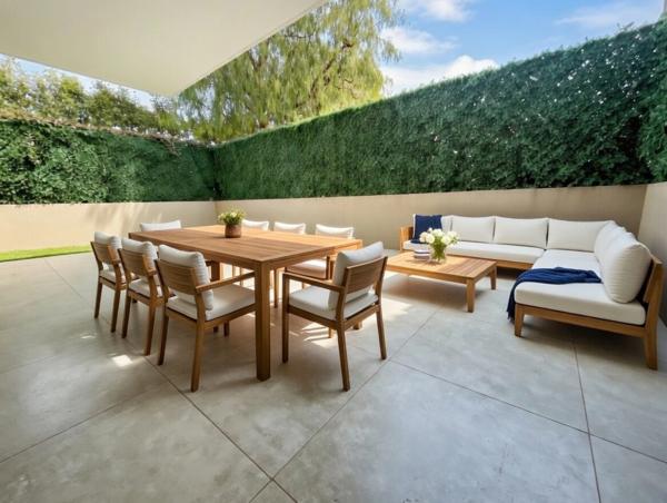 ✨ Appartement 2 pièces avec jardin, grande terrasse et parking – Résidence de standing avec piscine – Antibes