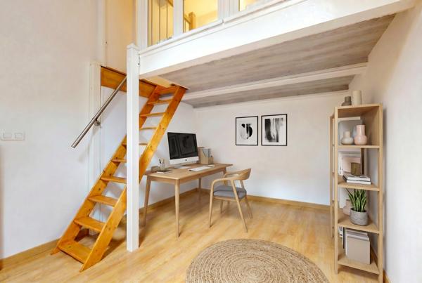 Maison
         3 pièces
        - 90 m² Exclusivité 229 000 € *