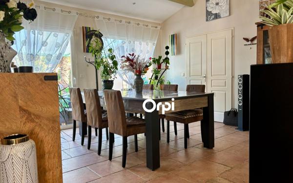 Maison à vendre    6 pièces •  Étaules