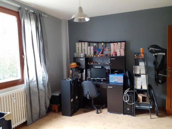 Appartement de charme en rez-de-chaussée avec jardin privatif et garage