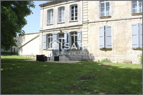 PLUS QU'UN APPARTEMENT : EN REZ-DE-CHAUSSEE AVEC 3 CHAMBRES, TERRASSE ET JARDIN CLOS