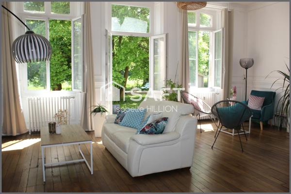 PLUS QU'UN APPARTEMENT : EN REZ-DE-CHAUSSEE AVEC 3 CHAMBRES, TERRASSE ET JARDIN CLOS