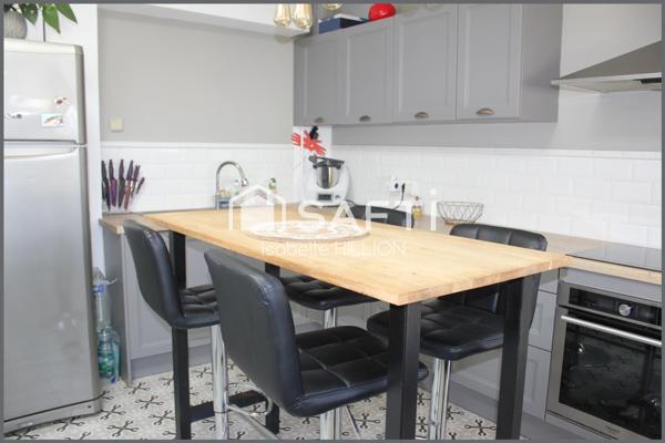 PLUS QU'UN APPARTEMENT : EN REZ-DE-CHAUSSEE AVEC 3 CHAMBRES, TERRASSE ET JARDIN CLOS