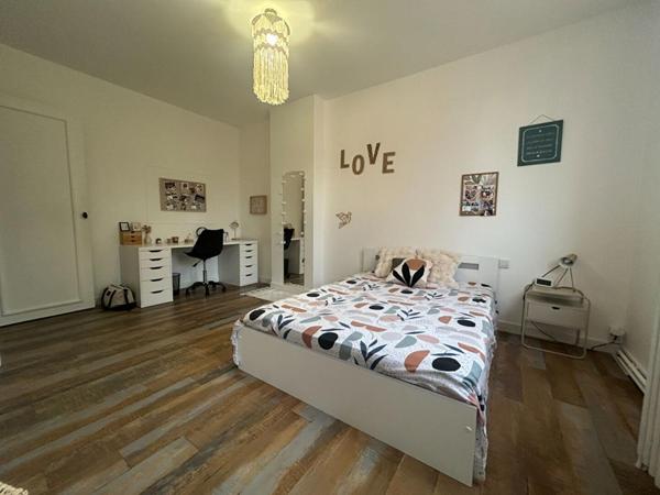 Maison Cerizay 9 pièce(s) 238 m2