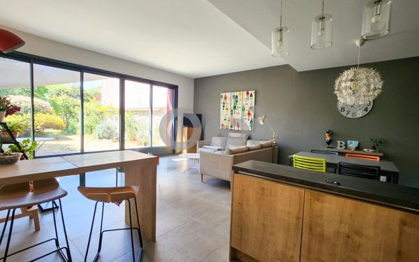 Maison à vendre    5 pièces •  La Rochelle