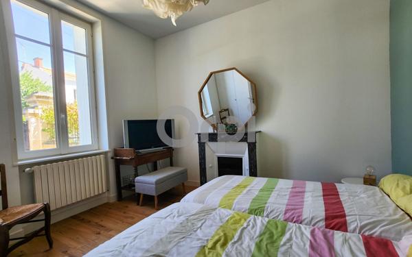 Maison à vendre    5 pièces •  La Rochelle