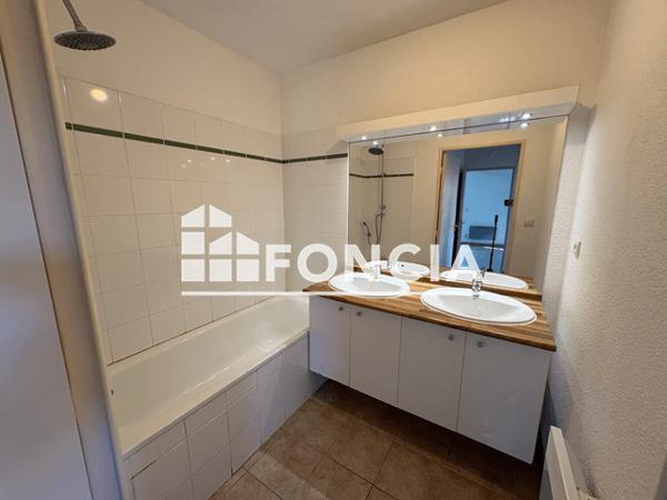 Location Appartement 3 pièces 56.23 m² - CHEMIN DE DESESPLAN Saint Chamas 13250