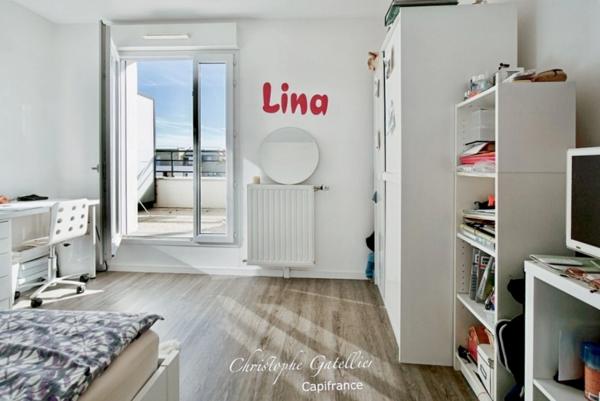 Dpt Yvelines (78), à vendre TRAPPES appartement T5 (4 chambres - 2 salles de bains) de 106,59 m² et terrasse 93 m²