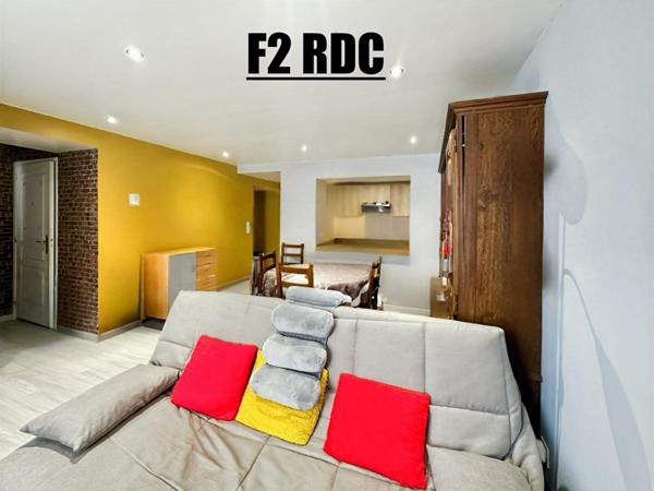 INVESTISSEZ SEREINEMENT : Immeuble de rendement 2 LOGEMENTS, clé en main !