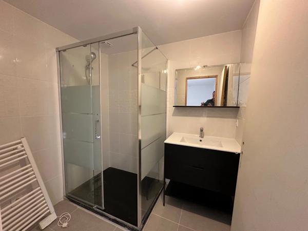 Vente                                                      Maison de village
                        
                     4 pièces                      115 m2                     à Joussé