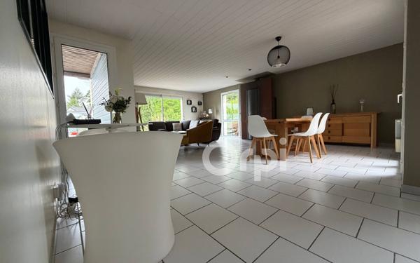 Maison à vendre    4 pièces • 127,85 m2 Oradour-sur-Vayres