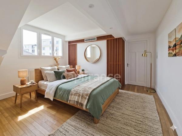 Maison de ville à vendre avec jardin et parking