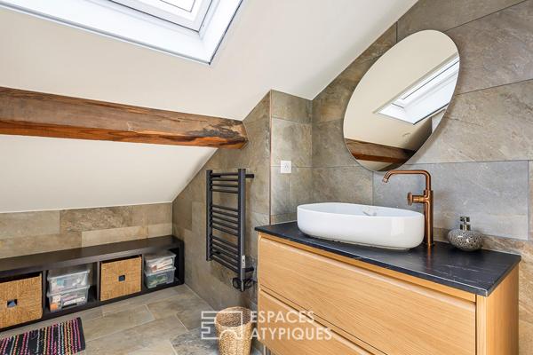 Harmonie et quiétude en duplex au coeur du 8e