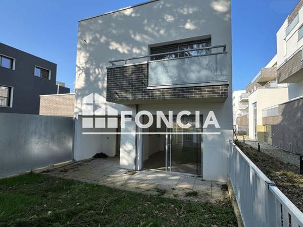 Location Maison 4 pièces 103.1 m² - 52 RUE DU 19 MARS 1962 Rennes 35000