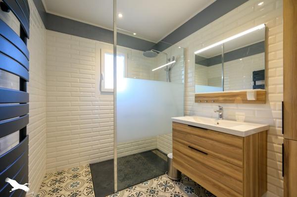Maison à vendre |                                       Lagord |                                        7 pièces  |  195 m²