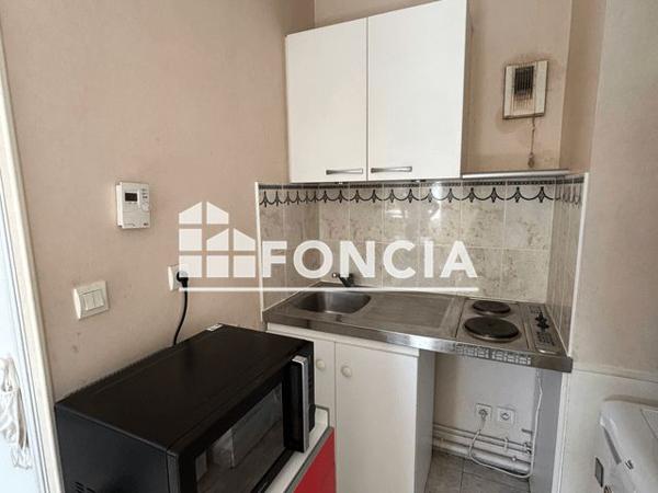 Location Appartement 2 pièces 35.51 m² - N°23, RUE SAINT BRICE Chartres 28000