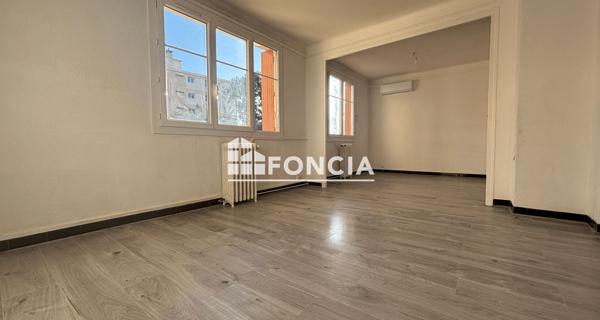 À vendre Appartement 5 pièces 79 m² - Toulon 83000