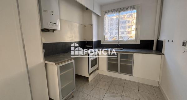 À vendre Appartement 5 pièces 79 m² - Toulon 83000