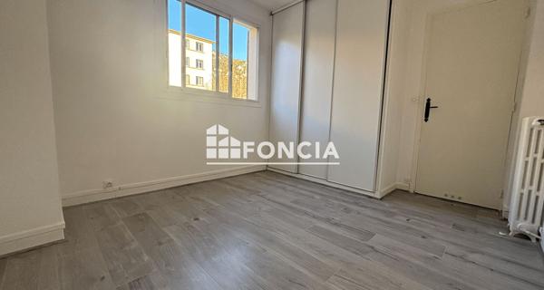 À vendre Appartement 5 pièces 79 m² - Toulon 83000