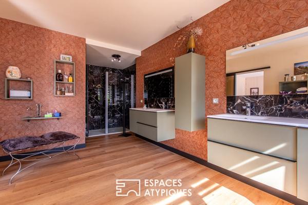 Ancien chai rénové aux volumes généreux