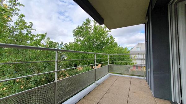 LOCATION APPARTEMENT T4 ORVAULT FERRIERE – 1195 €