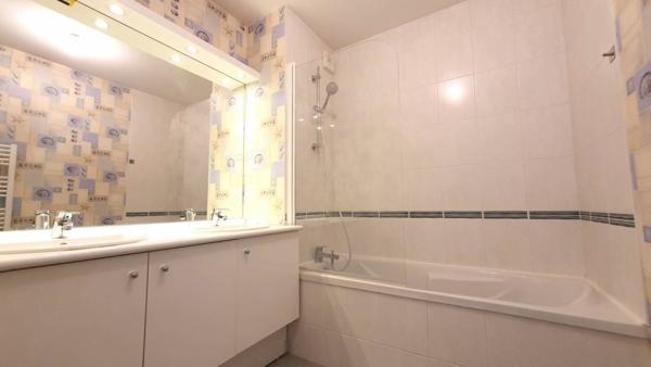 LOCATION APPARTEMENT T4 ORVAULT FERRIERE – 1195 €