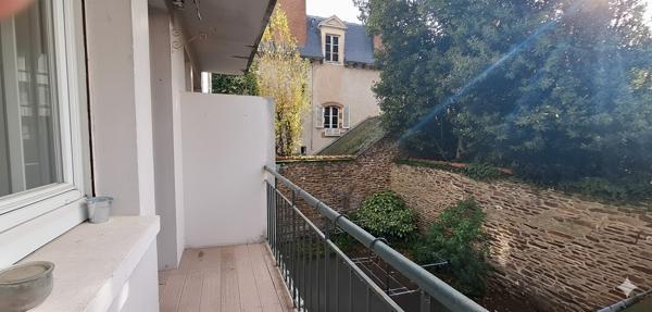 Appartement T3 à louer - 62 m² (réf : 534636)