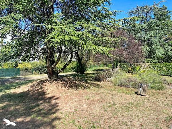 Appartement 280 000 € Caluire-et-Cuire 4 p 81 m² DPE C