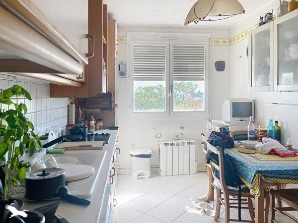 Appartement 280 000 € Caluire-et-Cuire 4 p 81 m² DPE C