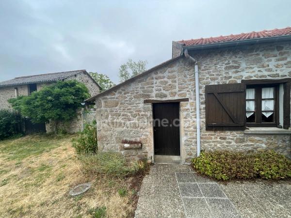 Maison, étang, dépendances, jardin  sur 8853 m2 de parcelle